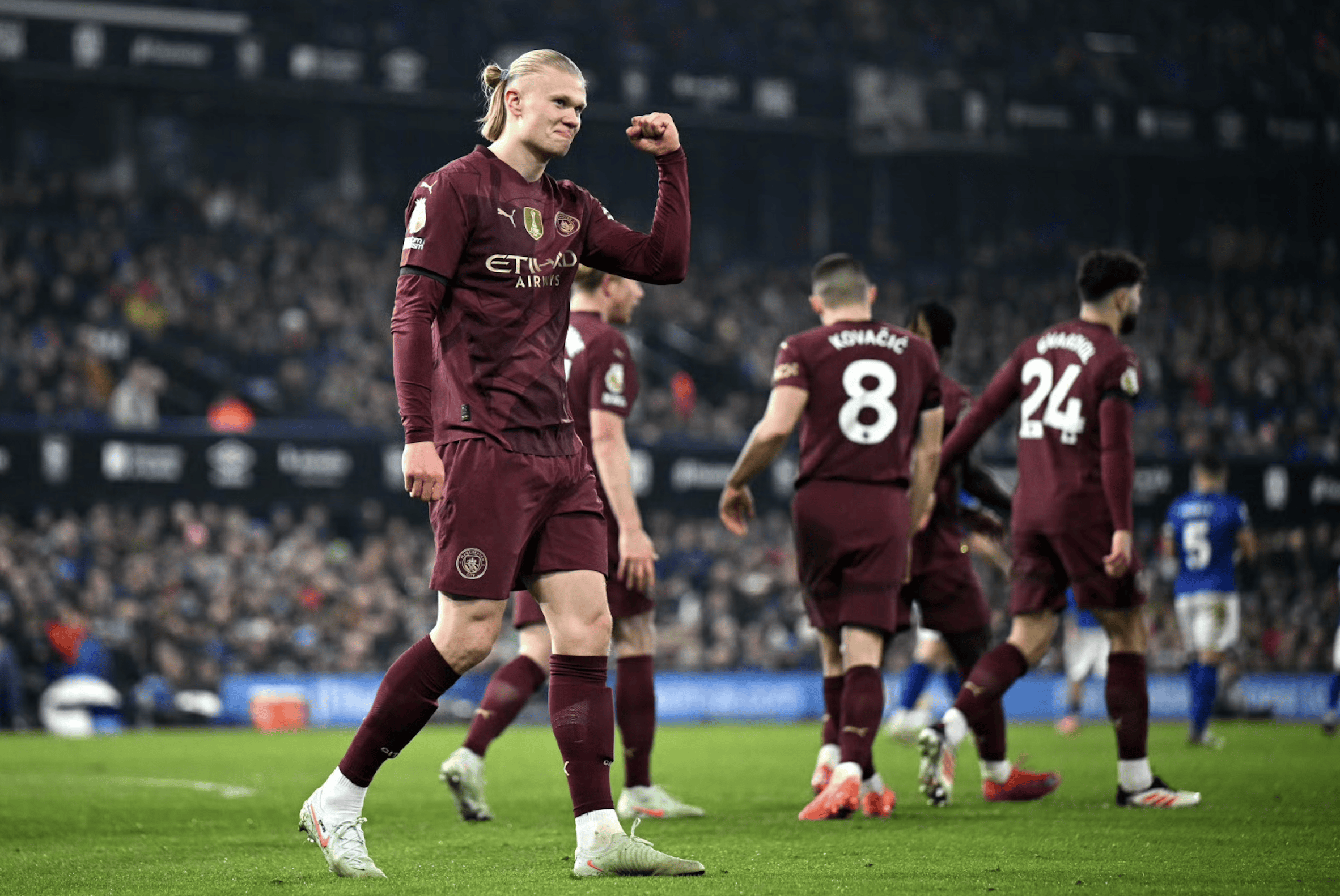 雷火电竞网站-曼城大比分屠杀对手，轻松获得三分