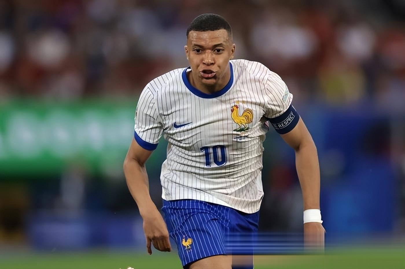 包含德国球员表现火爆,或许成为下一位巨星的词条 包含德国球员表现火爆,或许成为下一位巨星的词条