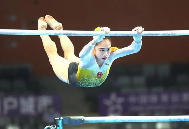 英国体操队表现抢眼，摘下金牌的简单介绍