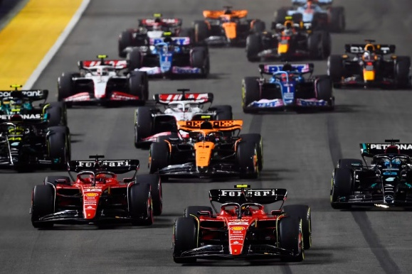 雷火电竞入驻-红牛二队轻取法拉利，汉密尔顿点燃赛场的简单介绍