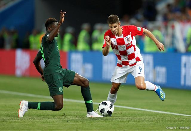 英格兰队鏖战法国队，梁靖崑关键制胜